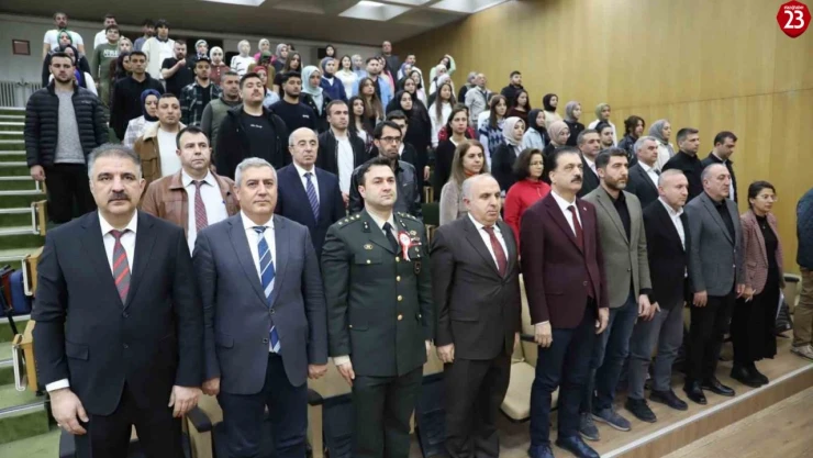 Fırat Üniversitesi'nde Mehmet Akif Ersoy Anma Programı Düzenlendi