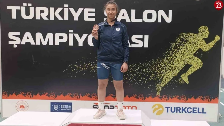 Atletizmde Elazığ'ın Gururu: Gülnaz Çetin Türkiye Üçüncüsü Oldu