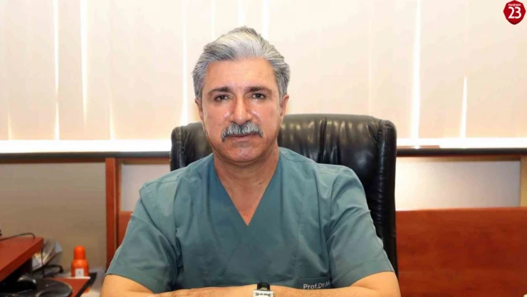 Kardiyoloji Uzmanı Prof. Dr. Akbulut: 'Ülkemizde her yıl ölen 460 bin kişinin yüzde 37'si kalp damar hastalığından hayatını kaybediyor '