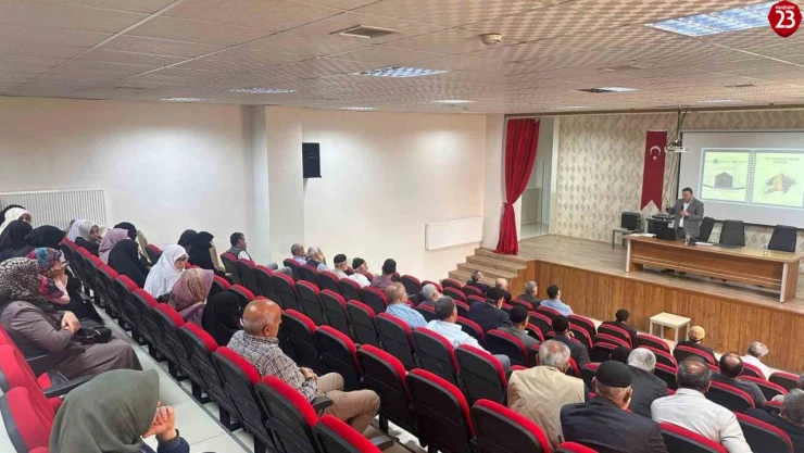 Kovancılar'da uygulamalı hac eğitim semineri düzenlendi