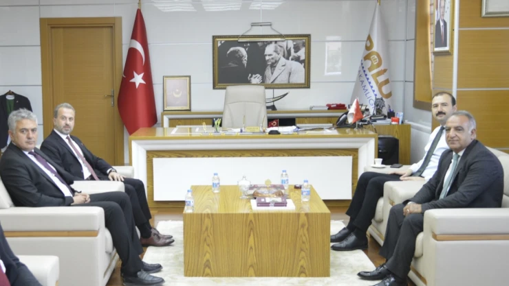 Milli Eğitim Müdürü Beraat Şahin'den Palu ve Kovancılar'a Eğitim Ziyareti