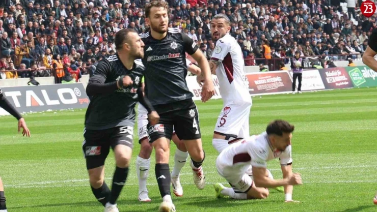 Elazığspor Rahat Kazandı,  Elazığspor: 3 - 68 Aksarayspor: 1