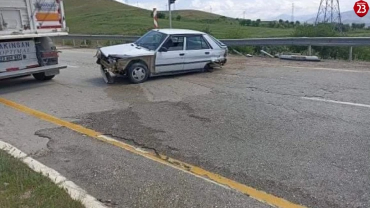 Otomobil bariyerlere çarptı: 1 yaralı