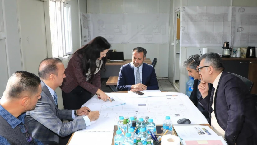 Başkan Şerifoğulları, Tarihi Öğretmenevindeki Çalışmaları Yerinde İnceledi