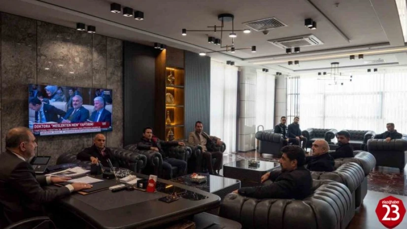 Çemişgezekliler Derneği üyeleri Başkan Alan ile bir araya geldi