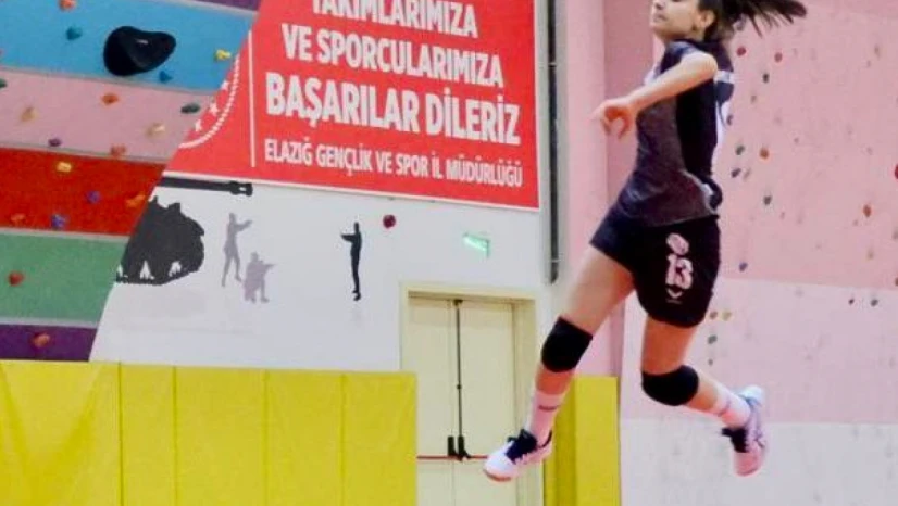Ecrin Kehya U16 Hentbol Milli Takım Kampına Davet Edildi