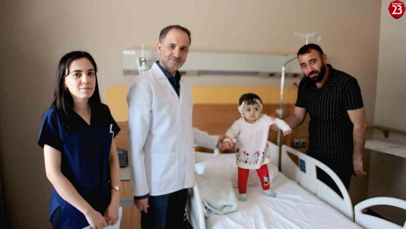 Elazığ'da Bir İlk: Biyonik Kulak Ameliyatı ile 2 Bebek Duymaya Başladı
