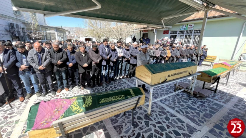 Elazığ'da Evlerinde Ölü Bulunan 6 Kişinin Cenazesi Defnedildi
