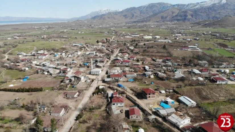 Elazığ'da karantinaya alınan mahalle havadan görüntülendi