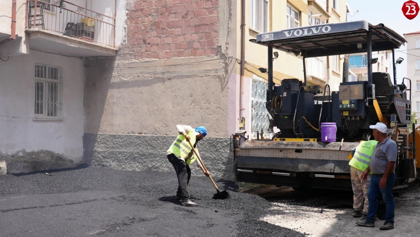Elazığ'da Yol Yenileme Seferberliği: Şehir Adeta Şantiye Alanına Döndü