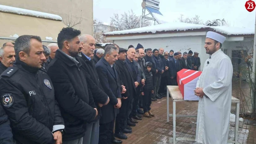 Elazığlı Emekli Polis Memuru Yasin Çalışır'ın Vasiyeti Yerine Getirildi: Meslektaşları Son Yolculuğuna Eşlik Etti