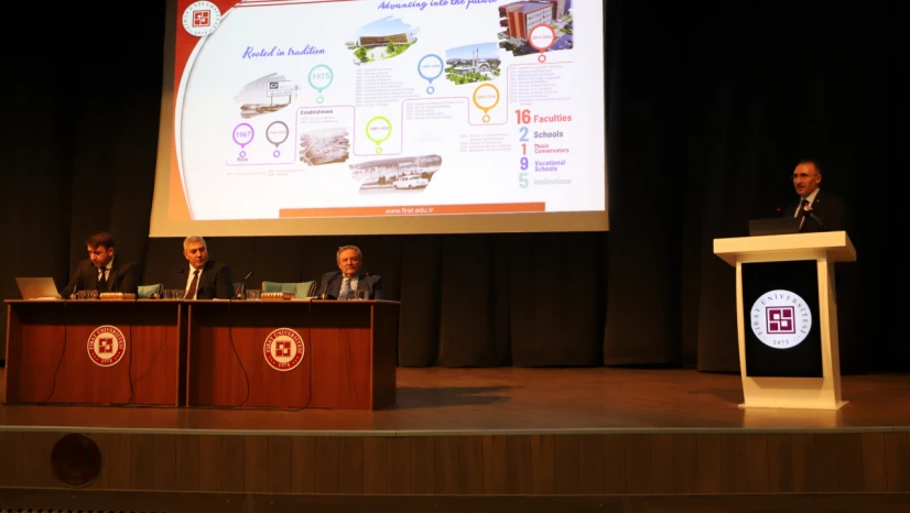 Fırat Üniversitesi Rektörü Prof. Dr. Fahrettin Göktaş, Akademik Kadroyla Değerlendirme Toplantısı Yaptı