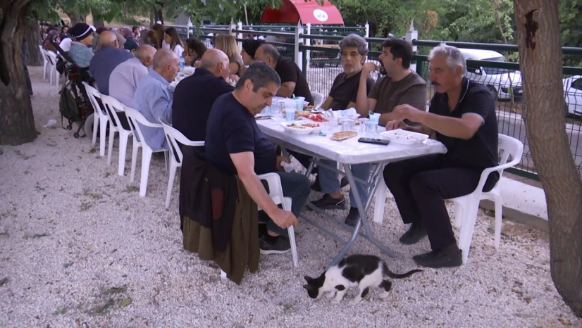 Kavakpınar Köyü'nde Geleneksel Birlik Yemeği Coşkusu: 2. Yıl Kutlaması