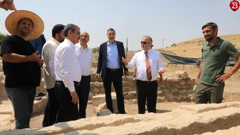 Salkaya'da Kazılar Sürüyor: Elazığ'ın Tarihi Zenginliği Ortaya Çıkıyor