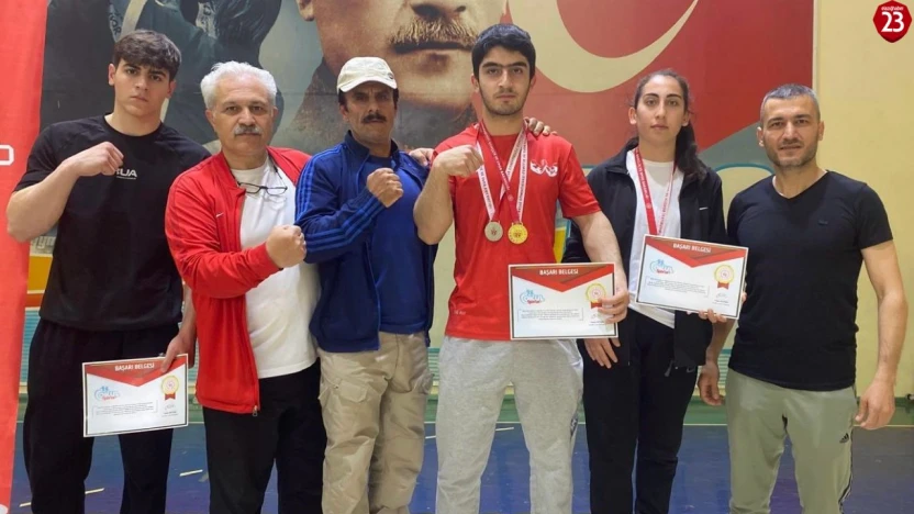 Elazığlı Sporculardan Türkiye Şampiyonasında Büyük Başarı! Bilek Güreşinde Madalyalarla Döndüler