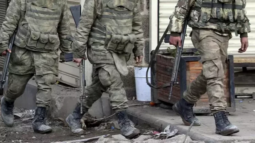 Bingöl Merkezli 4 İlde Eş Zamanlı Operasyon: 12 Gözaltı