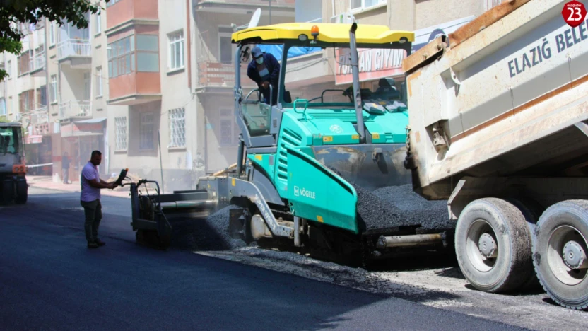 Elazığ'da Asfalt Seferberliği Başladı: Nisan Ayında 22 Bin Ton Asfalt Serildi
