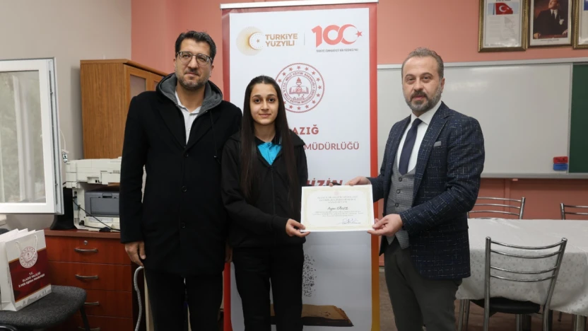 Elazığ'da 'Çevrimiçi Anlamını Bul' Yarışması İl Finali Yapıldı