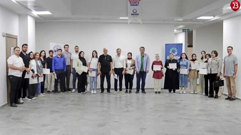 Elazığ'da LGS Matematik Kursu Başarıyla Tamamlandı: Eğitmenlere Sertifikaları Takdim Edildi