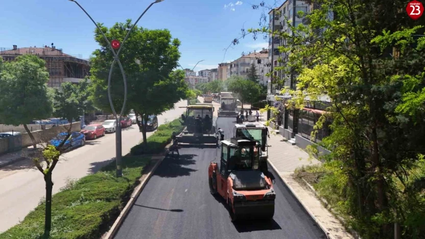 Elazığ Belediyesi, Şehir Genelinde Yol Kalitesini Artırıyor