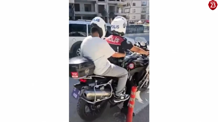 Elazığ'da YKS'nin İlk Oturumu Tamamlandı: Emniyetten Geç Kalan Öğrencilere Destek