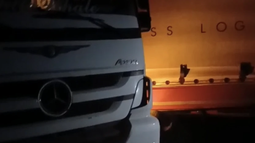 Elazığ–Diyarbakır Yolunda TIR Kazası: Dorse Kabine Girdi