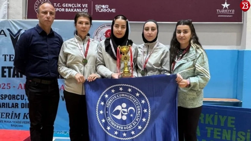 Elazığ Gençlikspor Kadın Masa Tenisi Takımı Türkiye 1. Ligine Yükseldi