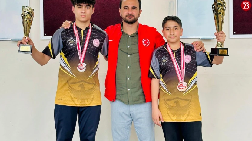 Elazığlı Sporculardan Dart Türkiye Şampiyonası'nda Tarihi Başarı: 6 Madalya, 2 Kupa