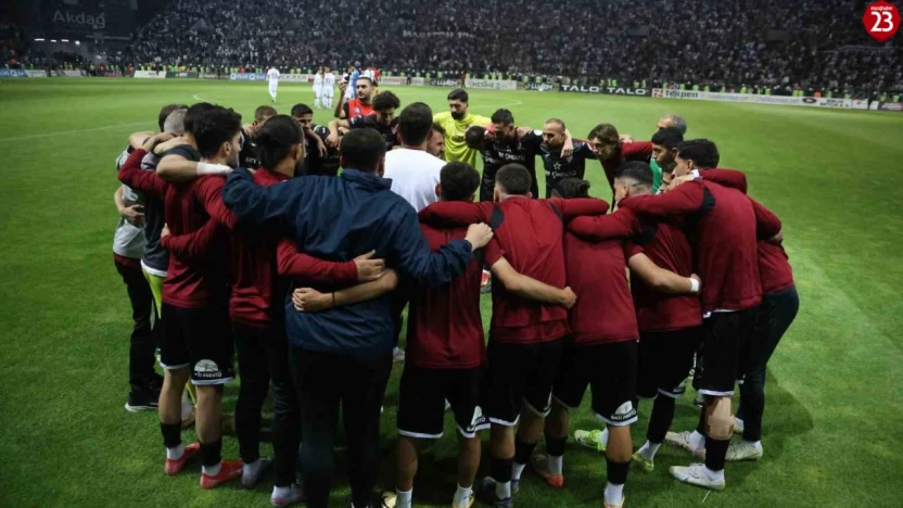 Elazığspor: 'Karşılaşmanın kaldığı yerden devam etmesini talep ediyoruz'