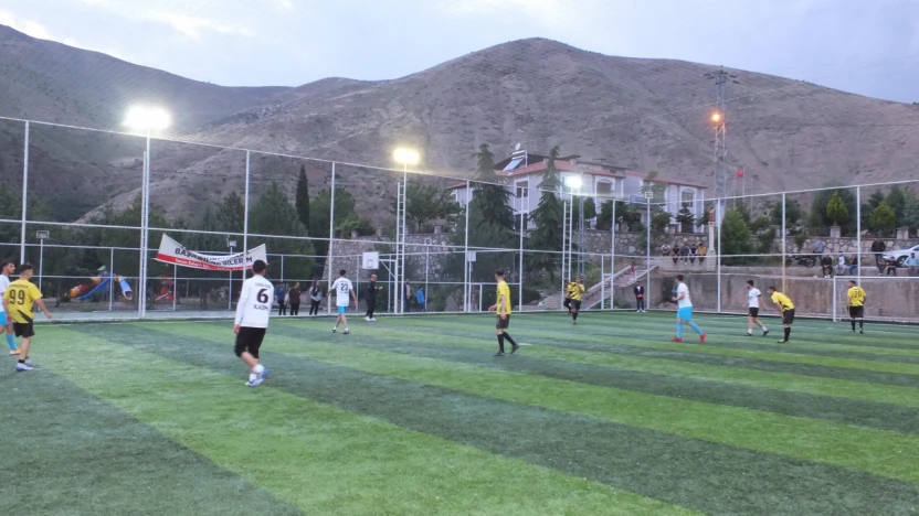 Keban'da Halı Saha Futbol Turnuvası Düzenlendi