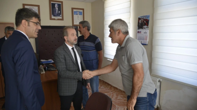 Milli Eğitim Müdürü Beraat Şahin, İlçe Ziyaretlerini Sürdürüyor