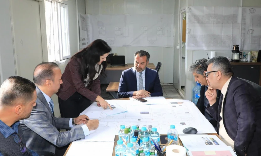 Başkan Şerifoğulları, Tarihi Öğretmenevindeki Çalışmaları Yerinde İnceledi