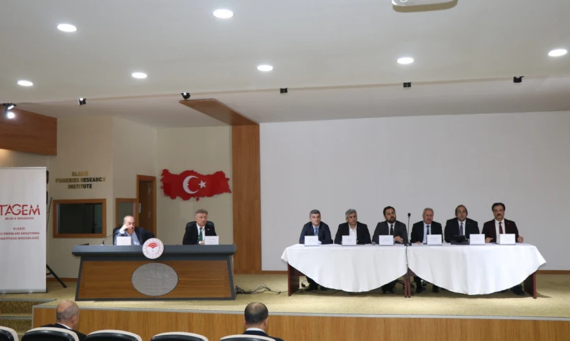 Elazığ, 'Alabalığın Başkenti'nde Sektör Buluşması: 7. Türkiye Su Ürünleri Seminerleri Elazığ'da Gerçekleştirildi