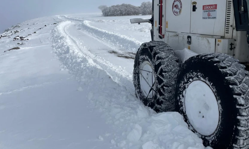 Elazığ'da 27 Köy Yolu Kar Nedeniyle Ulaşıma Kapandı