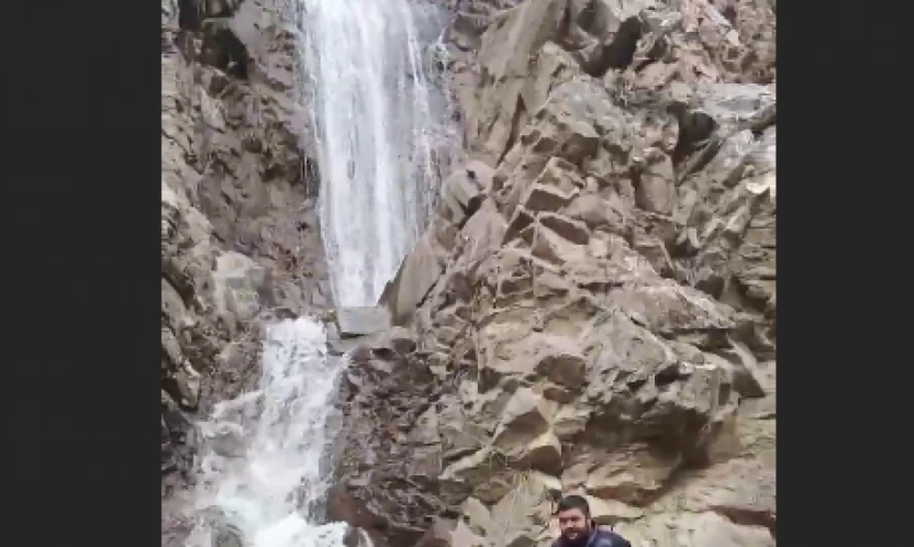 Elazığ'da Yağmurla Birlikte Ortaya Çıkan Şelale Görüntüsü Büyülüyor