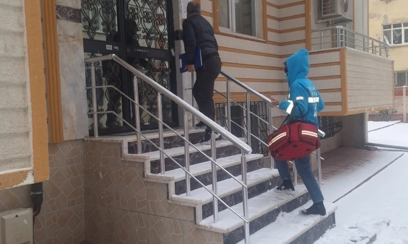 Elazığ'da evde sağlık: Kar, tipi ve soğukta kesintisiz hizmet