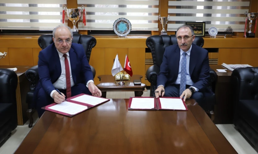 Fırat Üniversitesi ile Munzur Üniversitesi Arasında Ar-Ge İş Birliği Protokolü