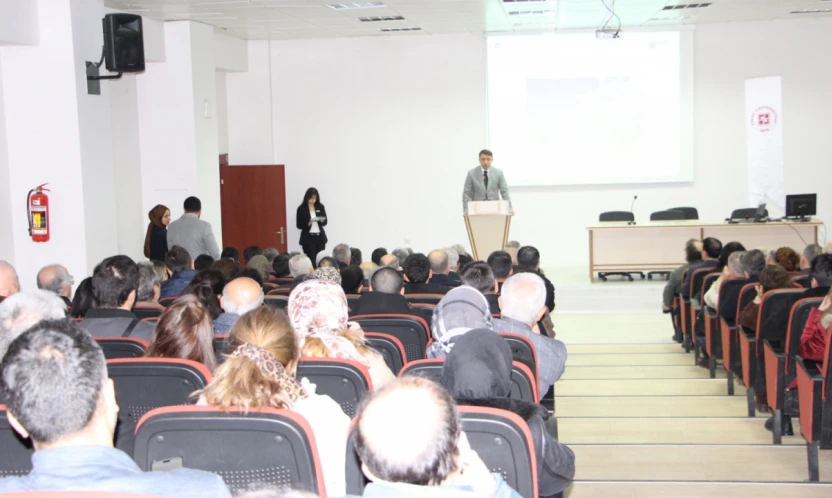 Fırat Üniversitesi'nde Dev Dönüşüm: 13 Bina Güçlendirilecek, GES ve Yeni Laboratuvarlar Geliyor