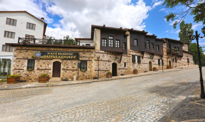 Harput'un Tarihi Atmosferinde Konaklama: Elazığ Belediyesi Konukevi İlgi Görüyor